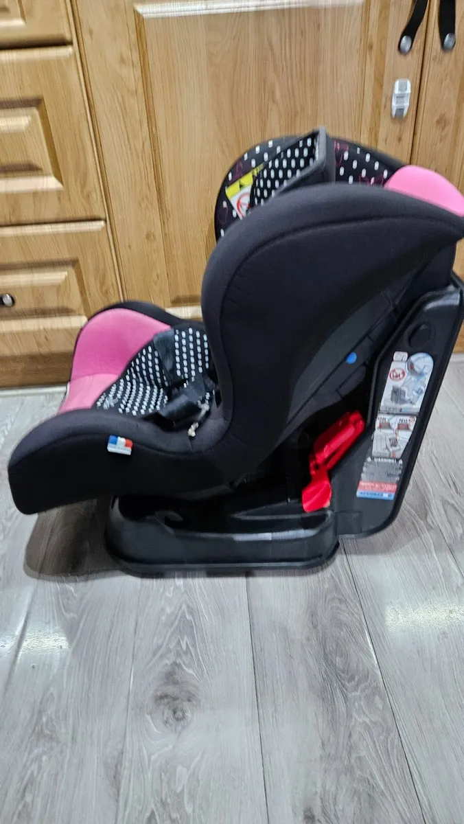Minnie mouse car seat - Image 3