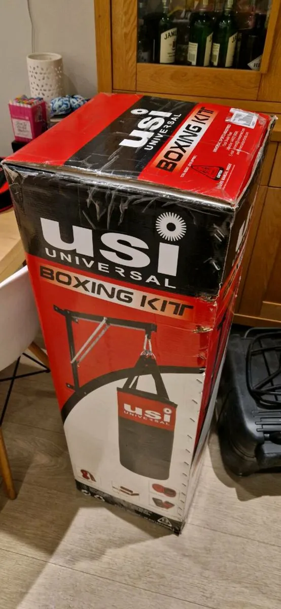 Boxing punch bag - Image 2