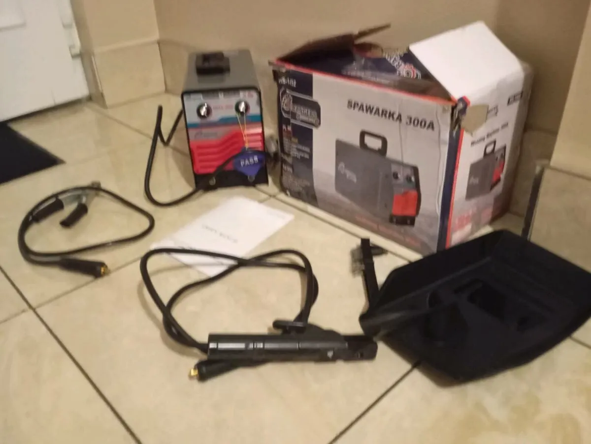 MMA 300 amp inverter acr welder - Image 1