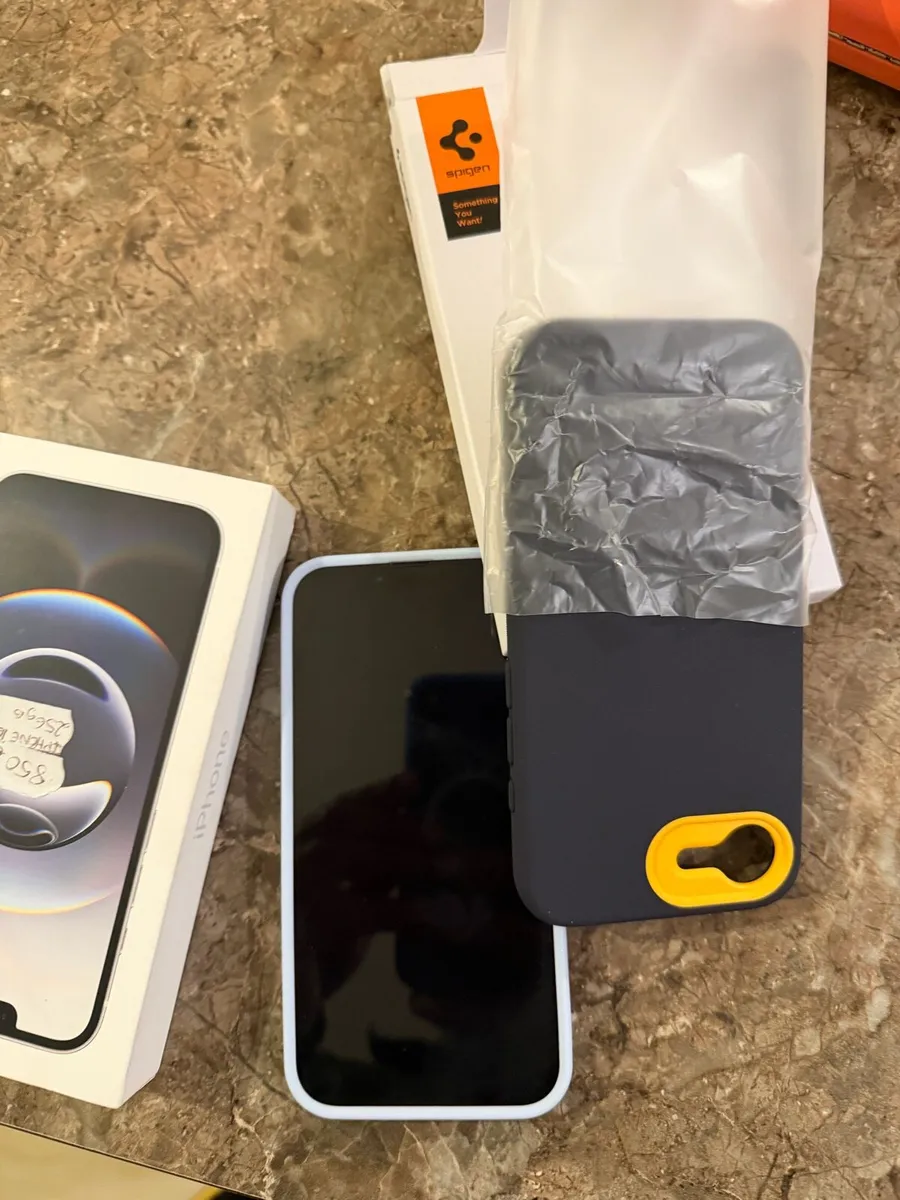 iPhone 16E 256 G - Image 4