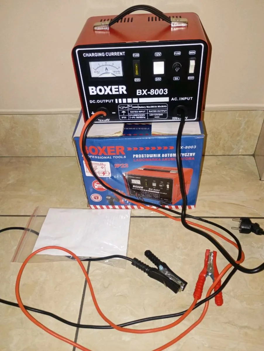 300 Amp boxer 12/24 volt booster charger - Image 2