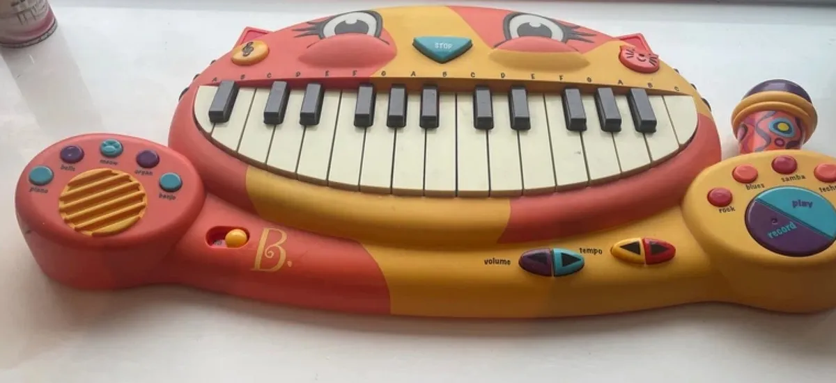 B. toys Meowsic Cat Piano with Microphone - Image 1