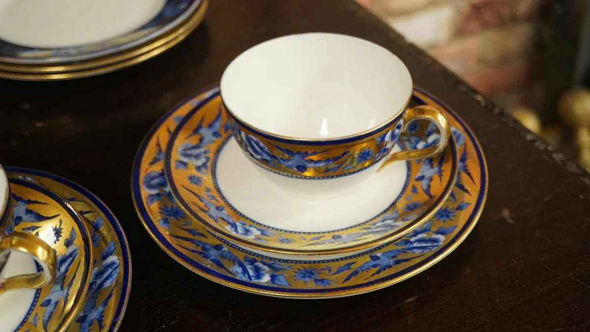 Shelley_Cobalt Swallows_14-Piece Tea Set c. 1910s - Image 4