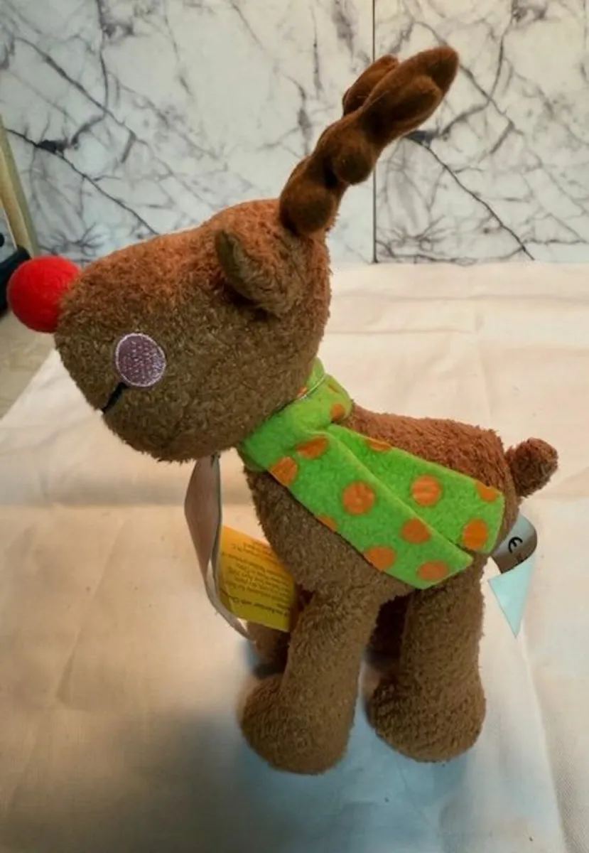 Christmas Reindeer - Image 1