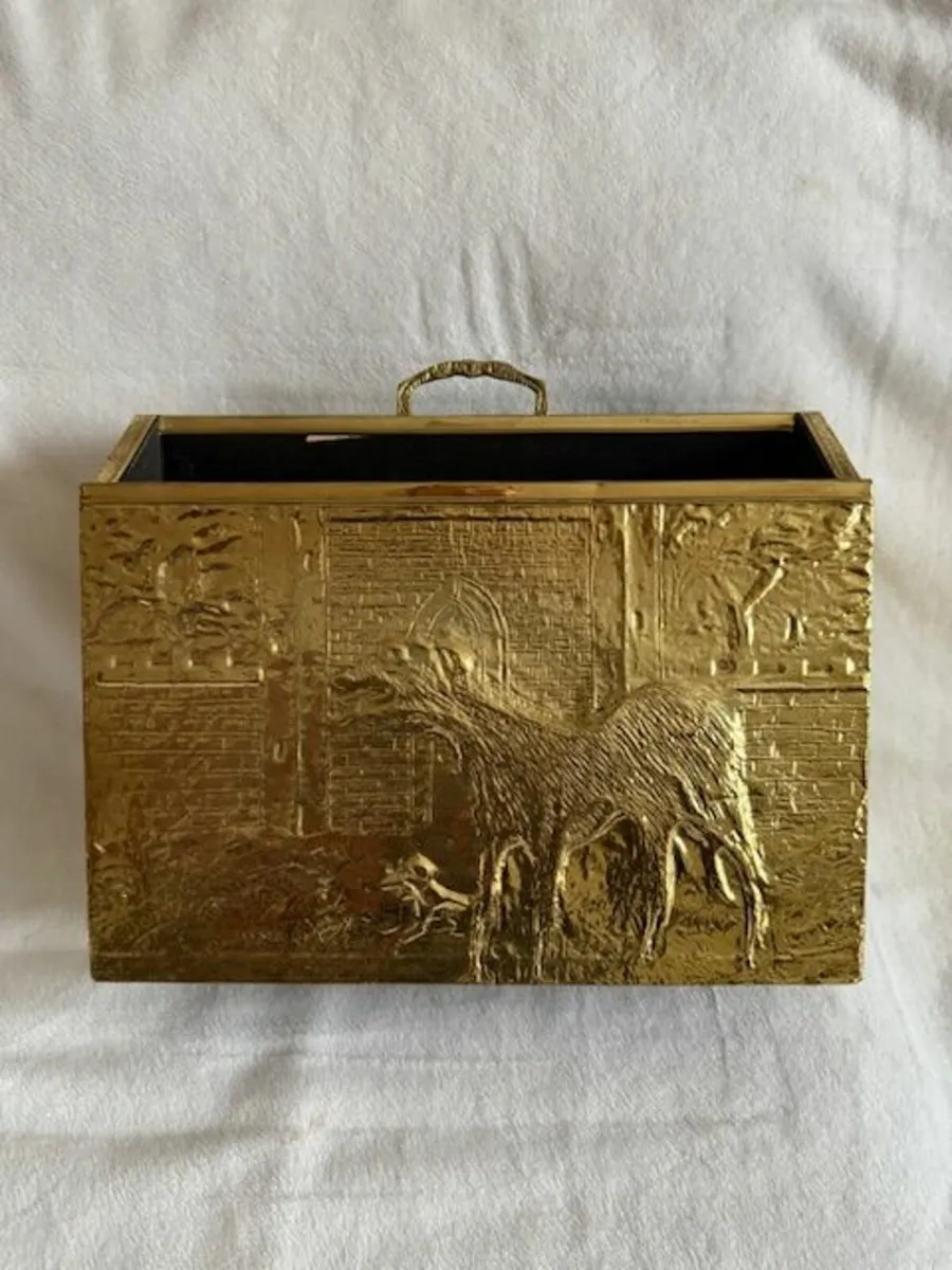 Magazine Holder - Image 1