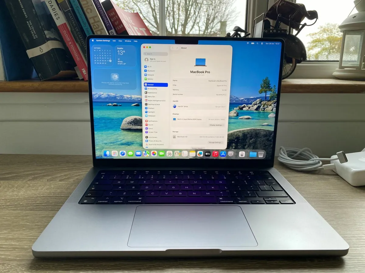 MacBook Pro 14-inch (2021) M1 Pro | 16GB | 512GB - Image 1