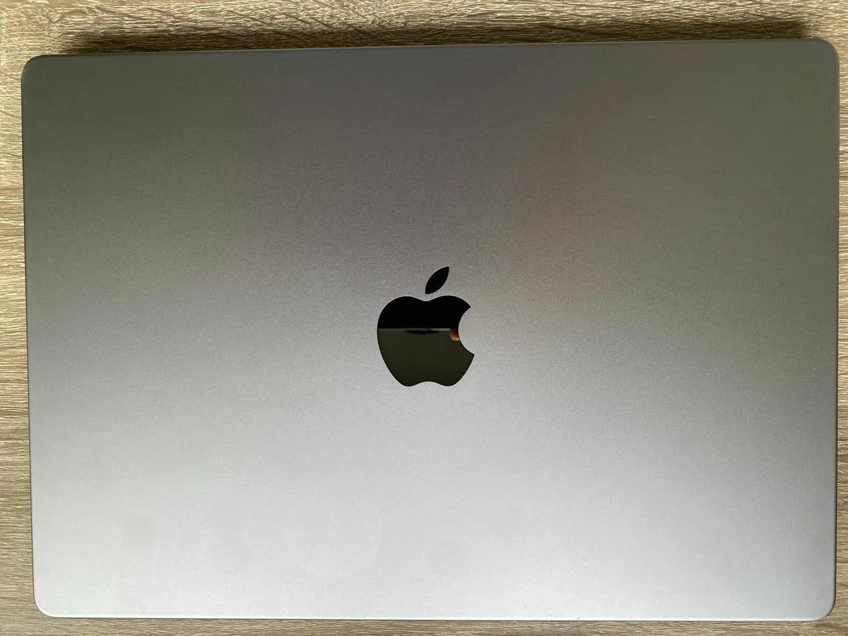 MacBook Pro 14-inch (2021) M1 Pro | 16GB | 512GB - Image 2