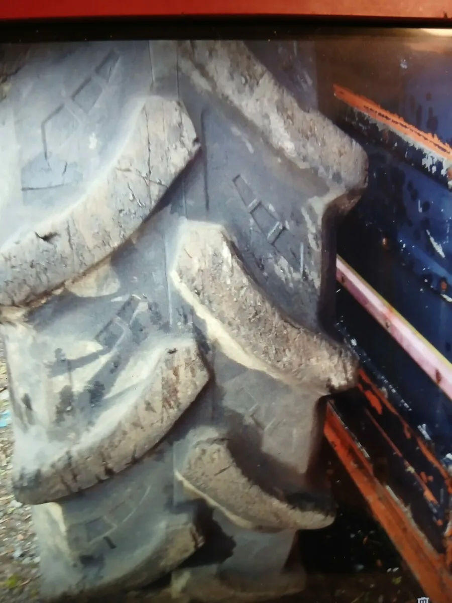 Tractor wheels for sale - Image 1