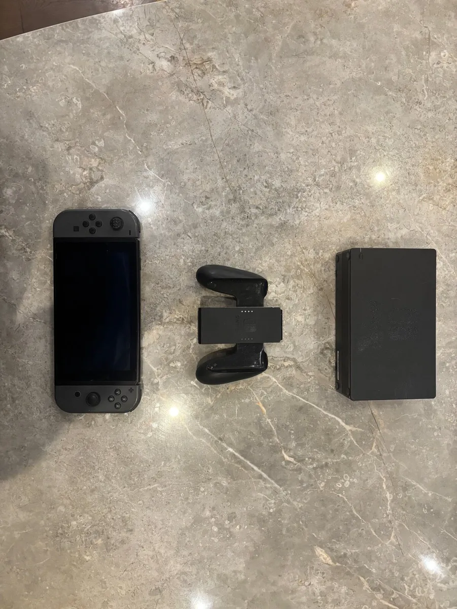 Nintendo Switch Grey - Image 2