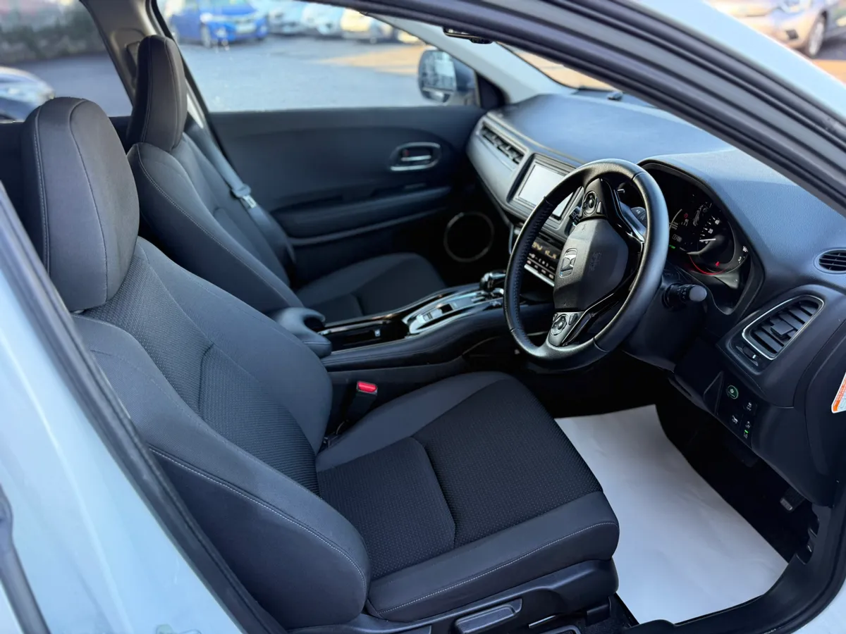 2020 Honda vezel 1.5 Hybrid Auto,33k Miles Only - Image 2