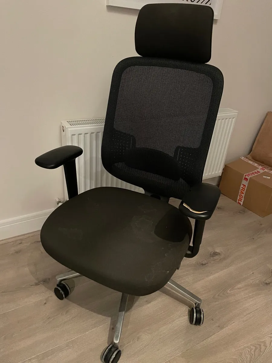 Office Chair - Image 1