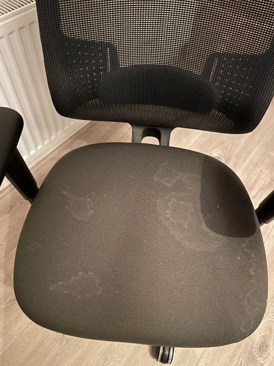 Office Chair - Image 3