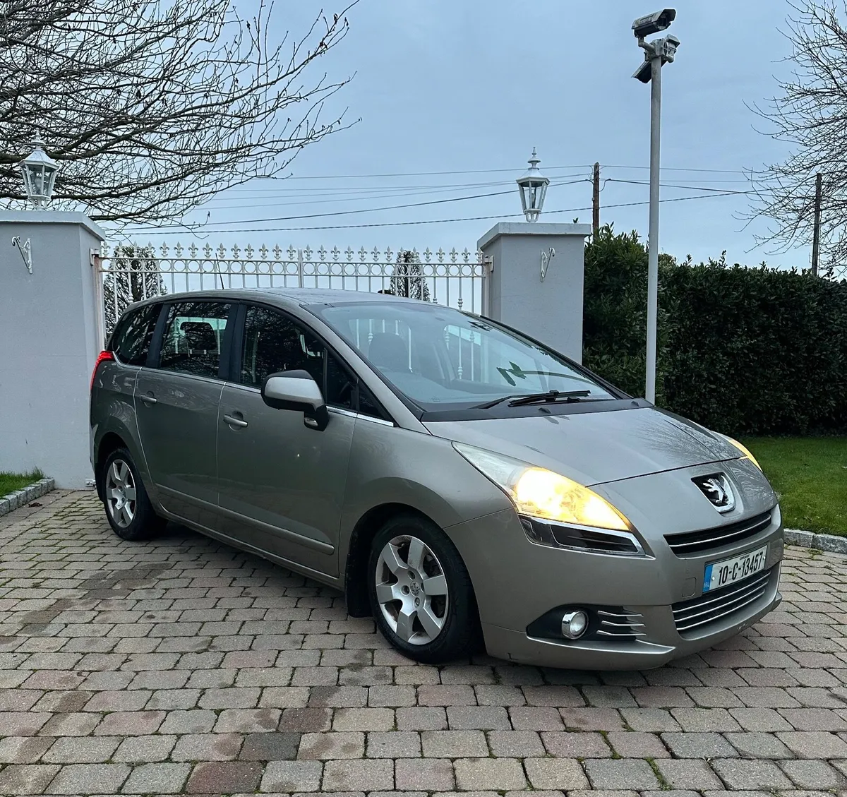 Peugeot 5008 7seater 1.6D €1,450 - Image 1