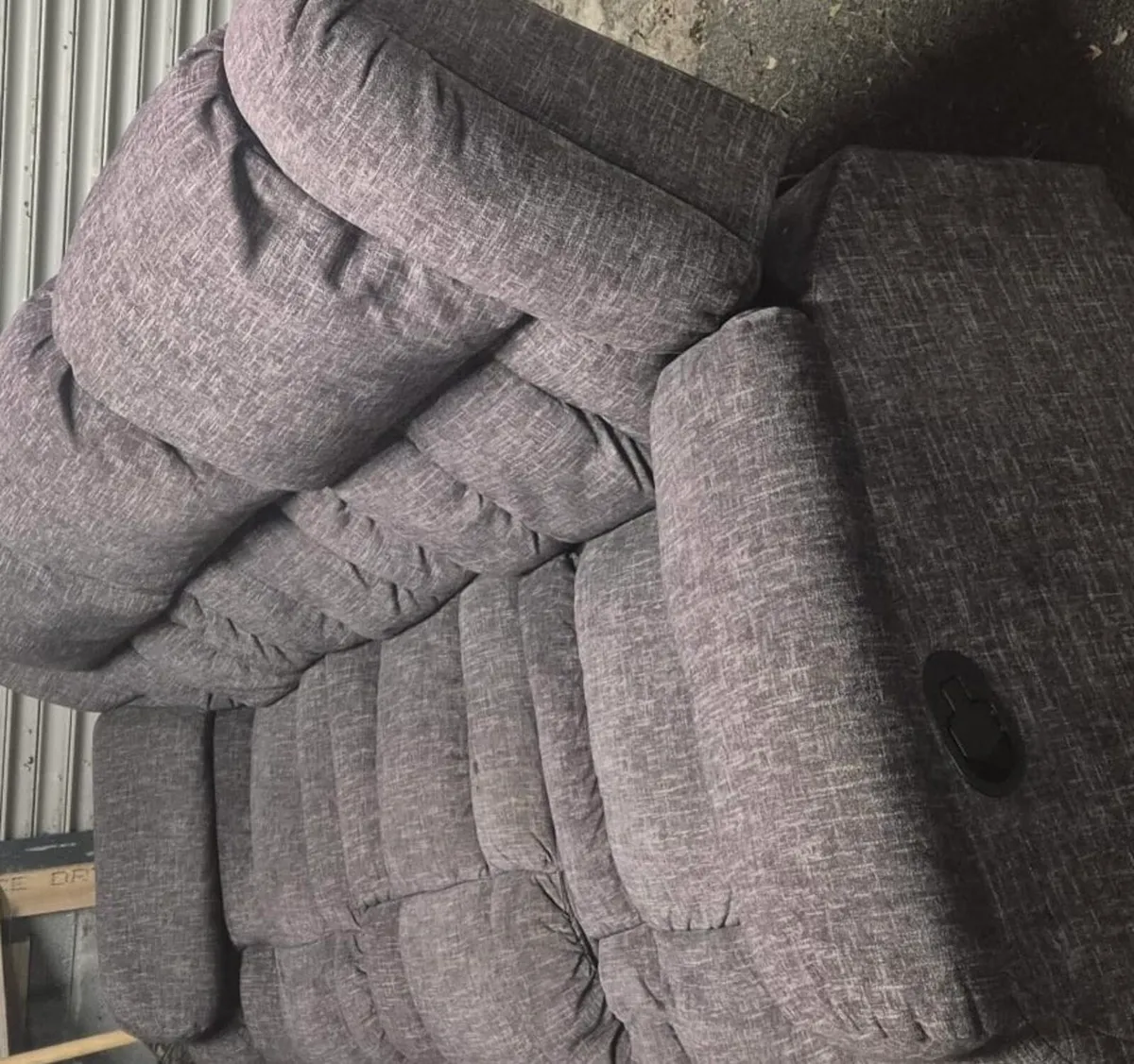 Recliner 3 seater - Image 1