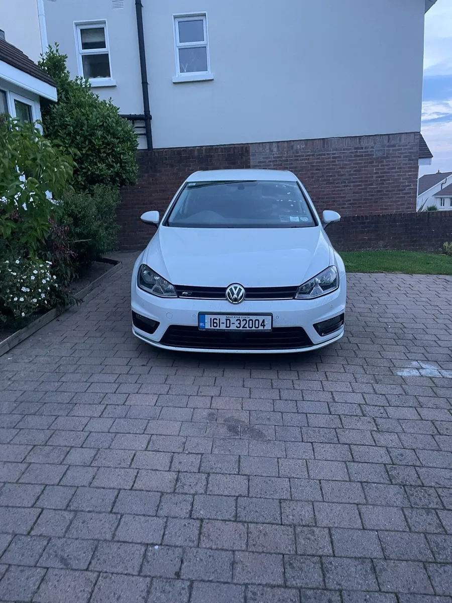Volkswagen Golf 2016 R-Line - Image 4