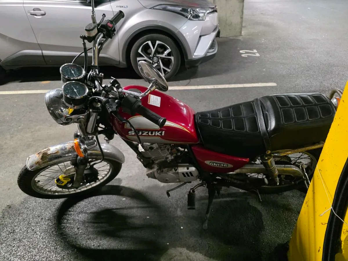 Suzuki gn125 - Image 1