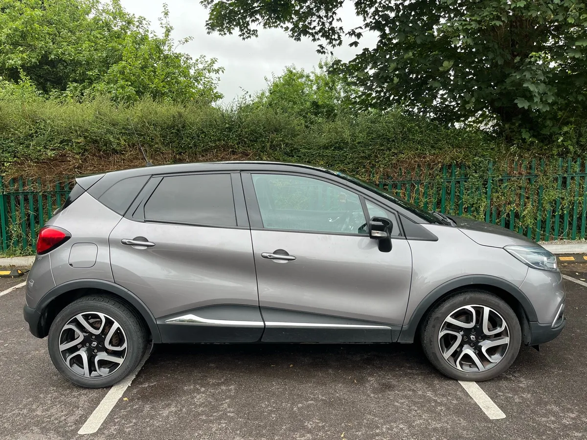 Renault Captur Intense 1.5 DCI 2016 - Image 4