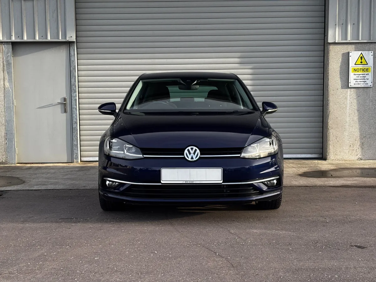 2021 Volkswagen Golf 2.0 TDI DSG Highline - Image 2