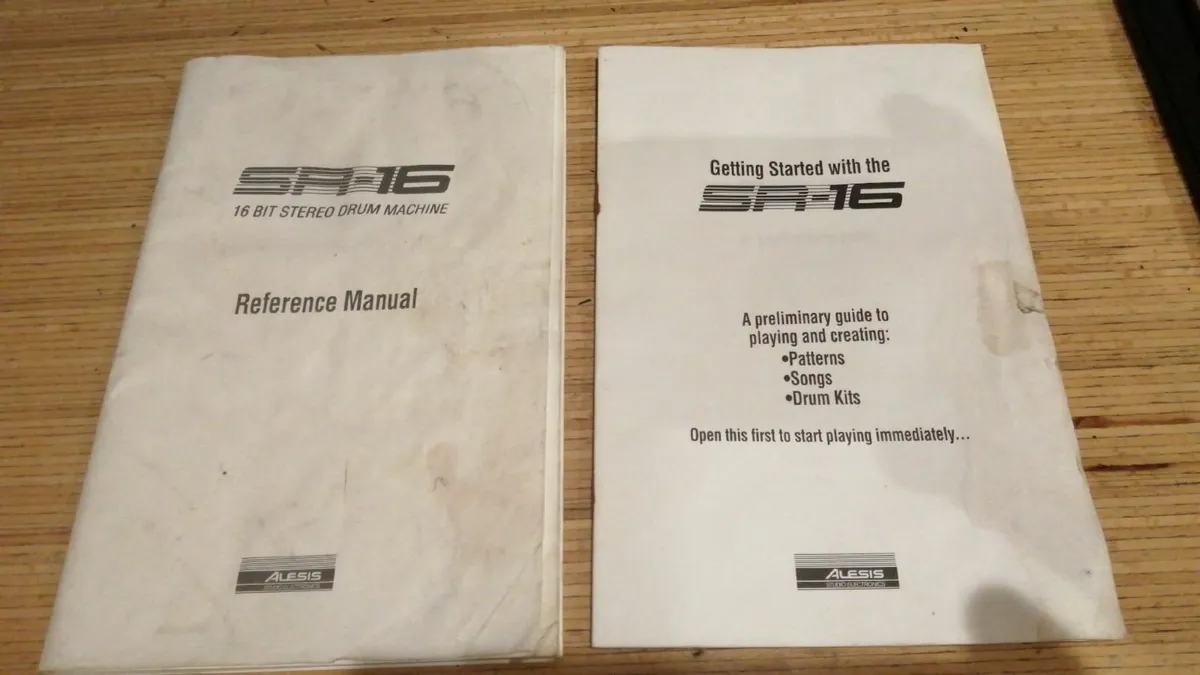 Alesis sr-16 drum machine - Image 3