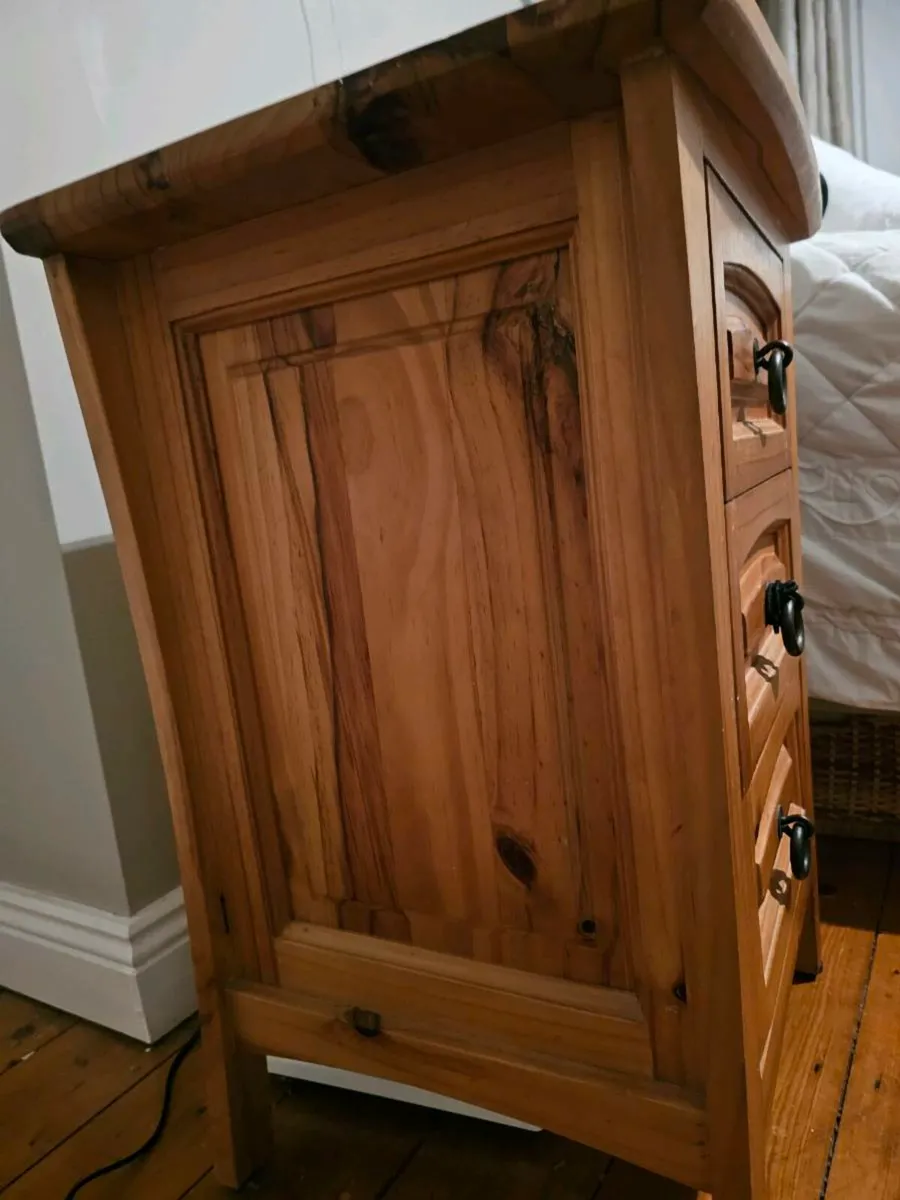 Bedside lockers - Image 2