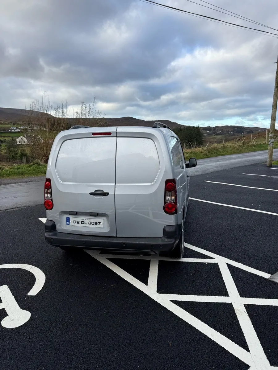 2017 Berlingo - Image 4