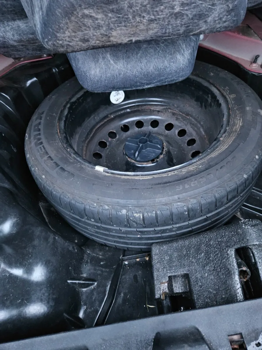 Renault Megane 2007 Clean Car Nct 15-03-2026 Taxed - Image 2