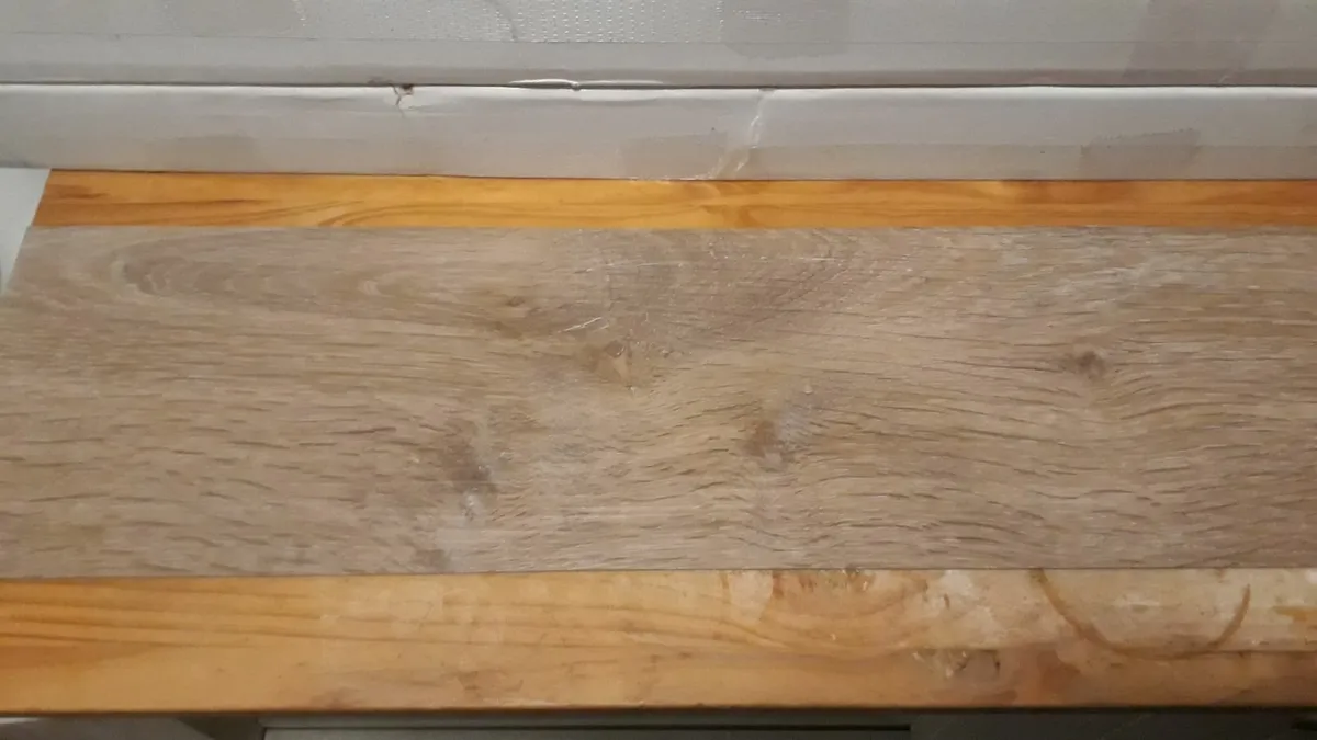 Karndean Laminate Flooring - Image 3