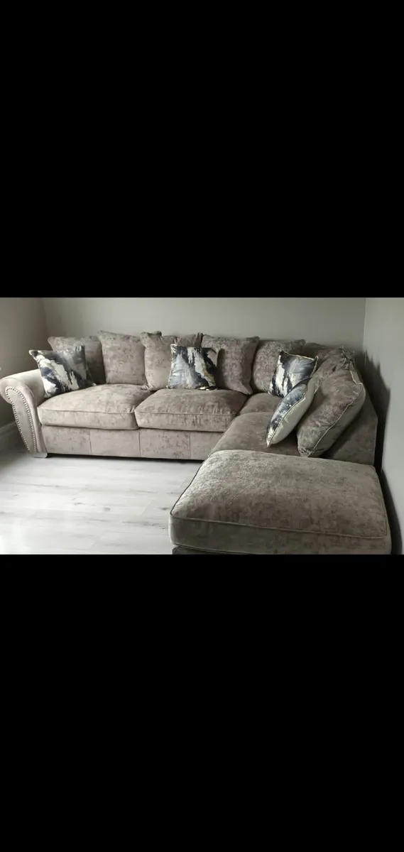 L shape Sofa - Image 3