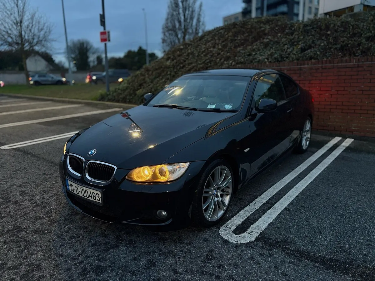 BMW E92 with iDrive - Image 4