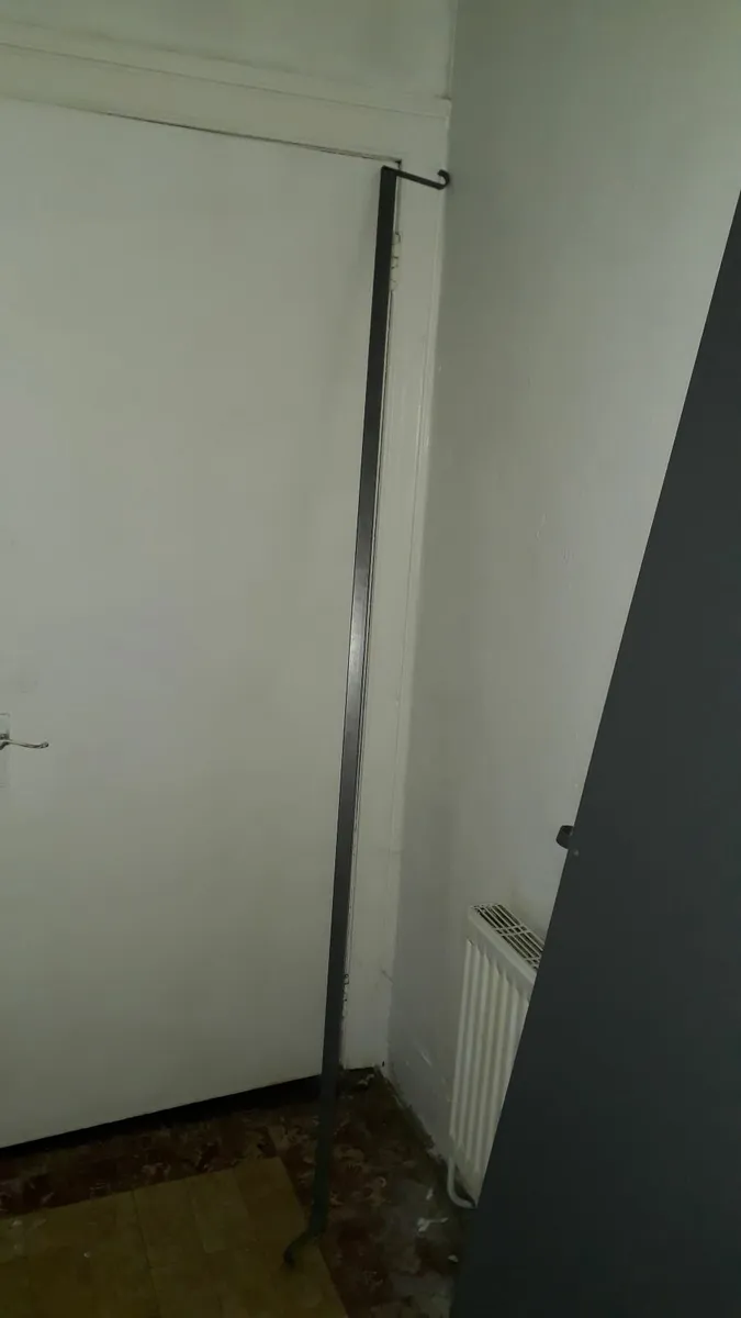 Svarta Desk - Image 2