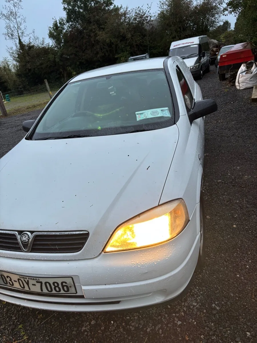 Vauxhall Astra - Image 2