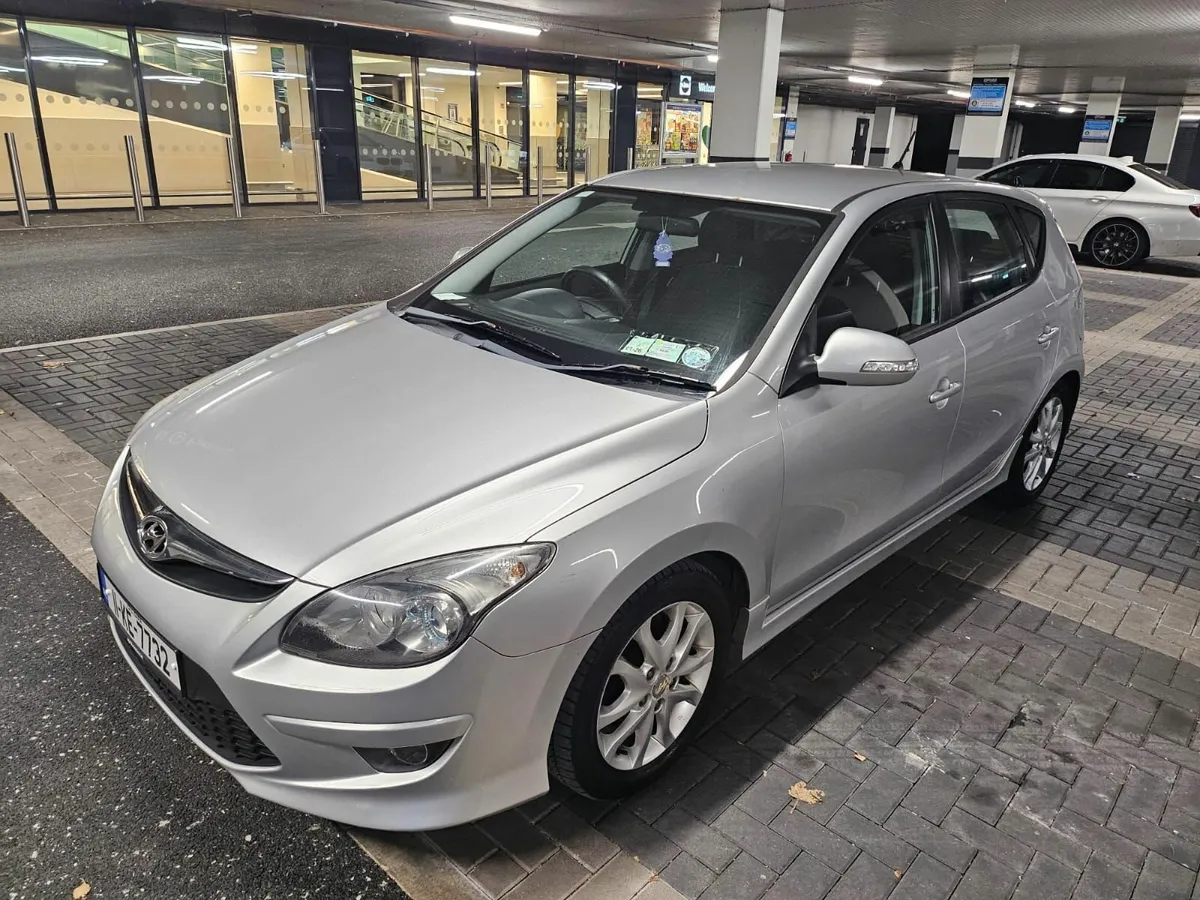 Hyundai i30  NCT 02/27 Excellent condition - Image 1