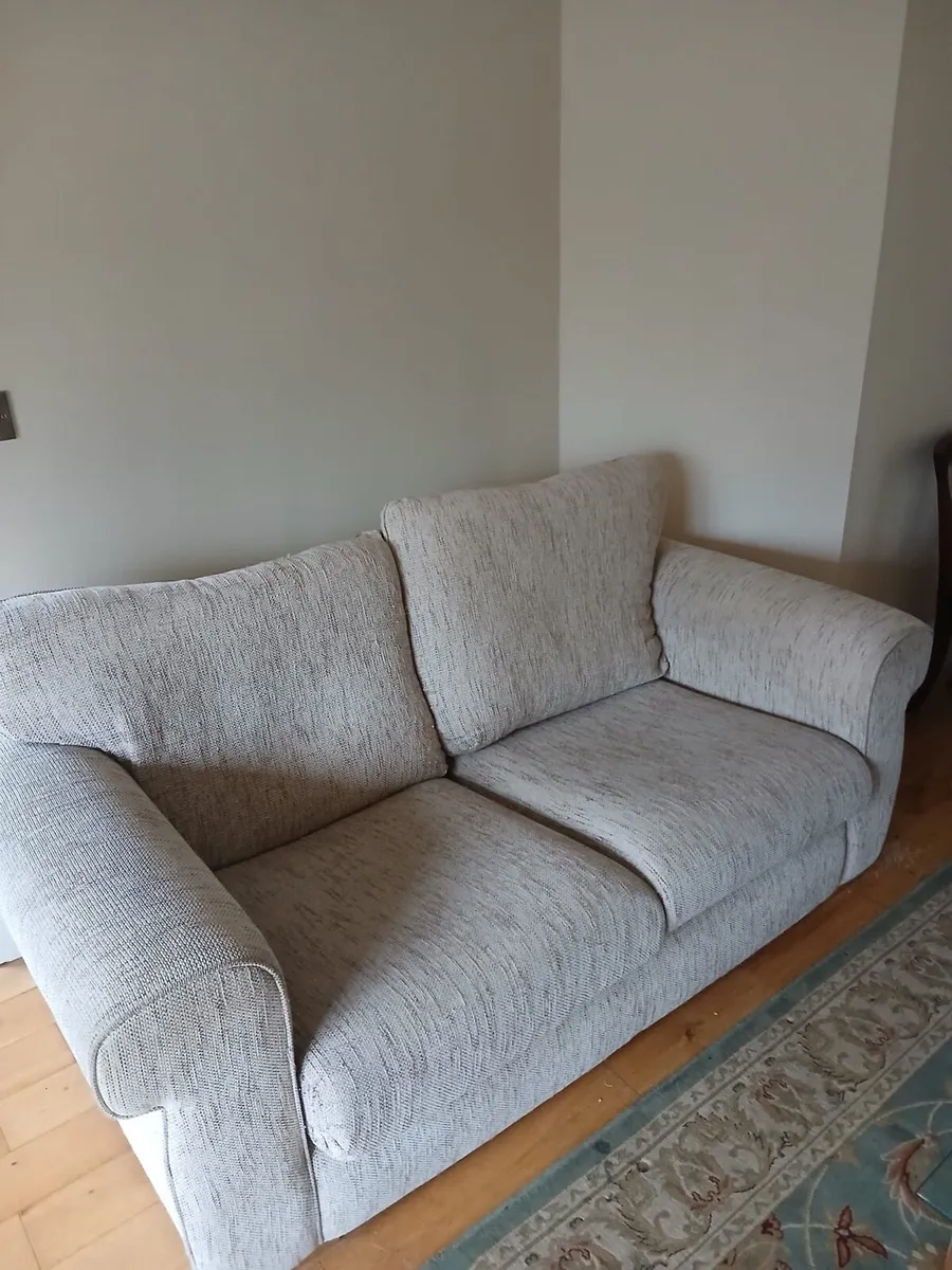 Couch - Image 1