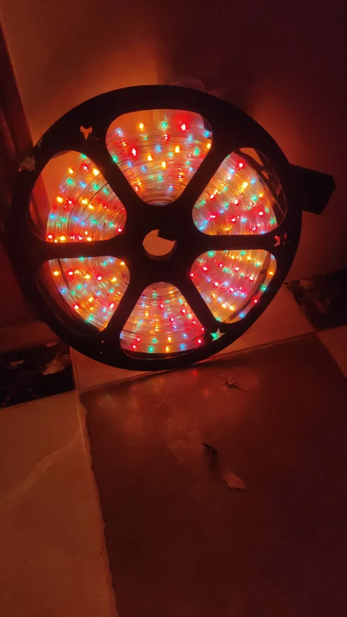 Christmas lights (x8 sets) - Image 1