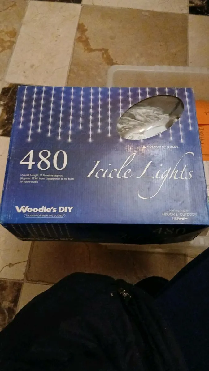 Christmas lights (x8 sets) - Image 3