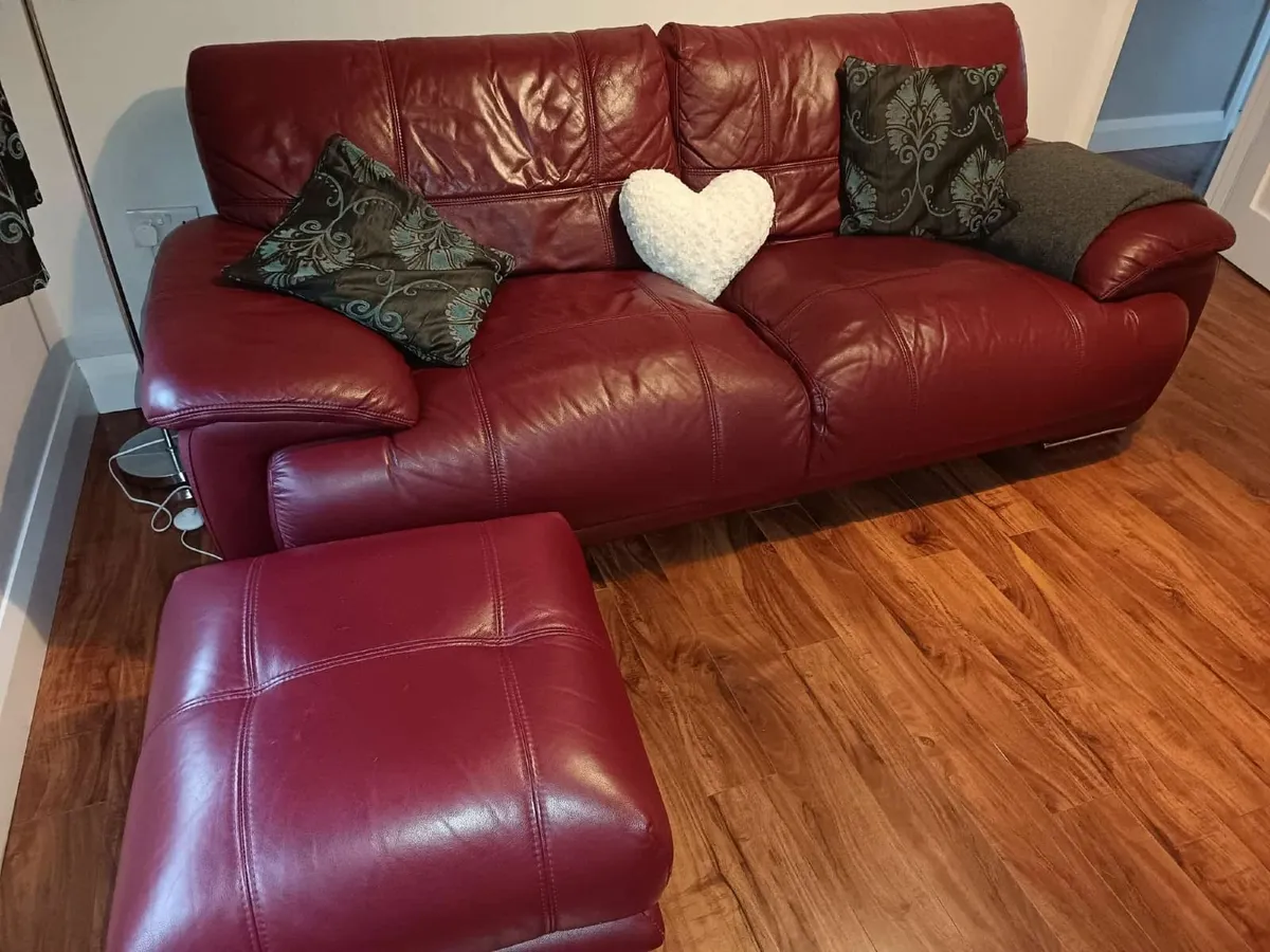 Red leather Sofa - Image 1