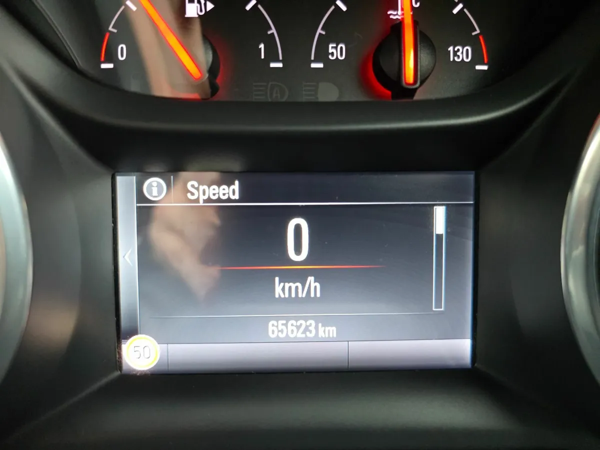 ASTRA 1.4 TURBO SRI - FIRST OWNER - REAL DEAL - Image 2