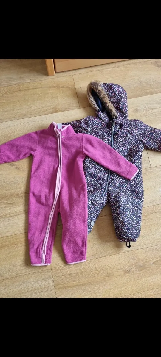 H&M Snow suit 9-12 months - Image 2
