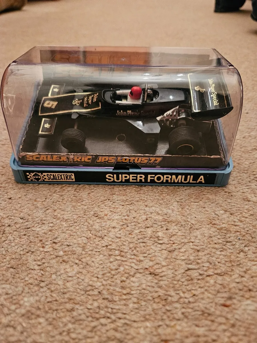 Vintage Scalextric Formula 1 JPS - Image 2