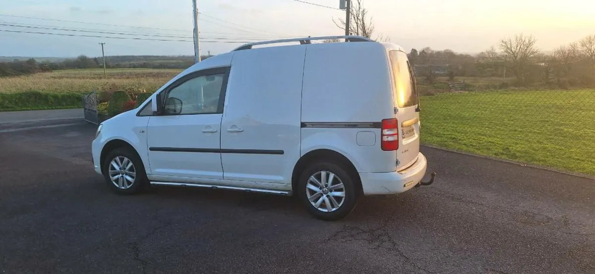 Vw Caddy - Image 4