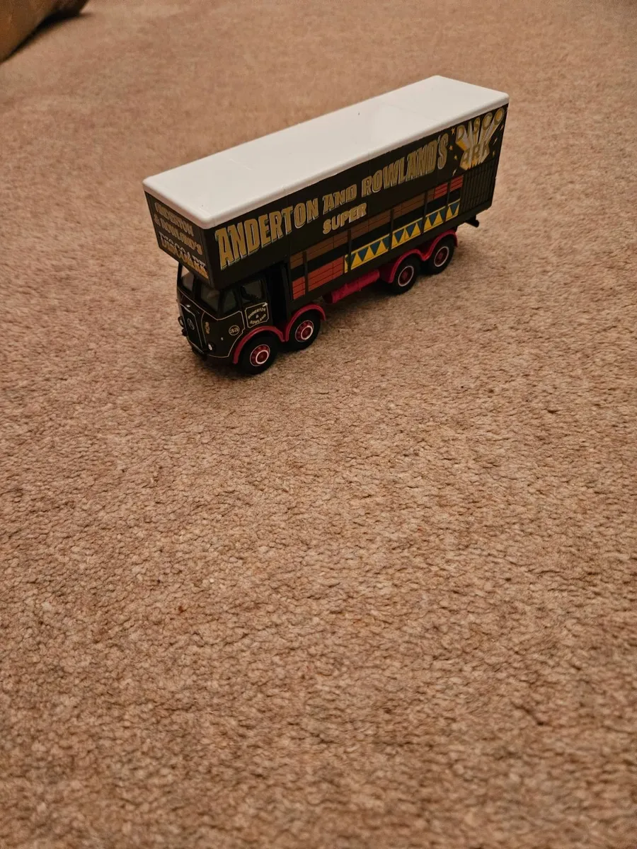 Corgi Circus Showmans Range - Image 1