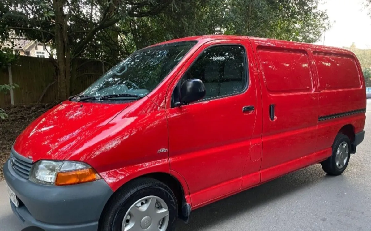I buy all hiace vans - Image 1