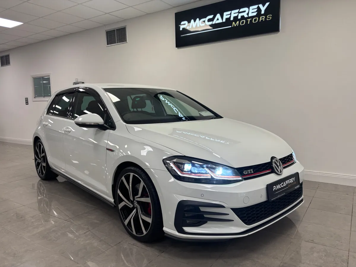 2017 Volkswagen Golf MK 7.5 GTI 2.0 TSI DSG AUTO - Image 4