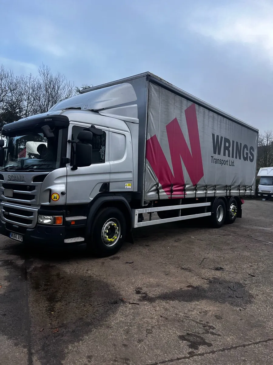 2016 scania p320 6x2 rear steer - Image 1