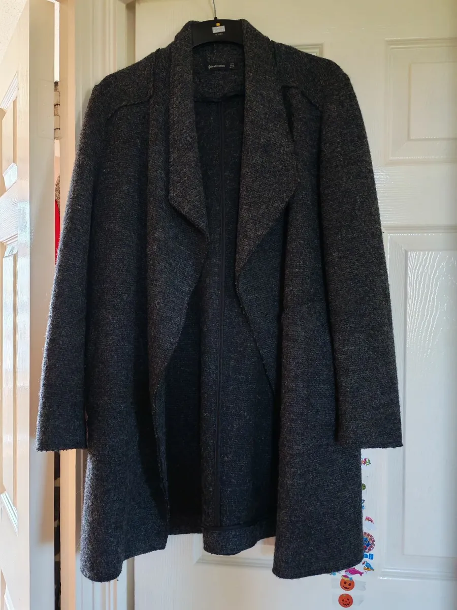Stradivarius Wooly Cardigan Size 8 - Image 1