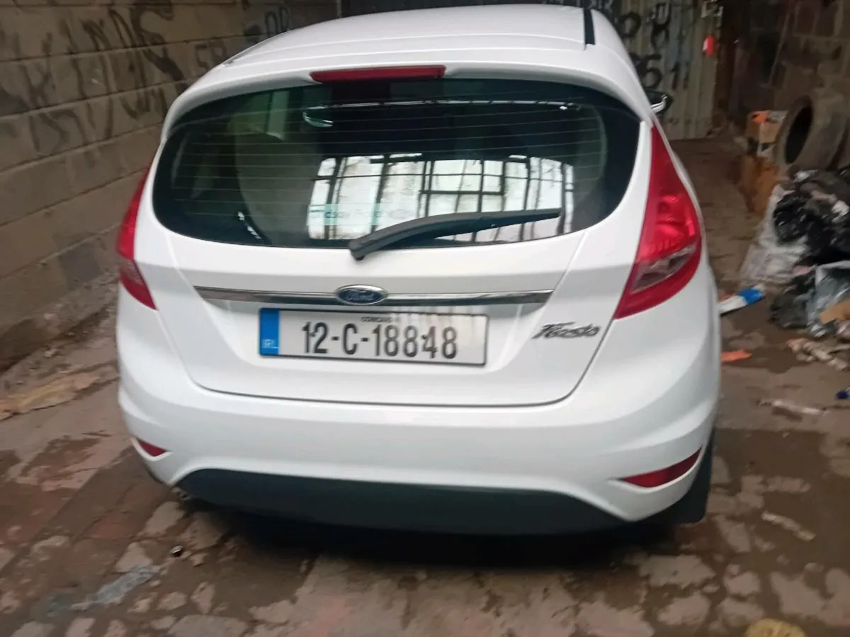 2012 fiesta small mileage nct 1126 taxed 1 26 full - Image 4