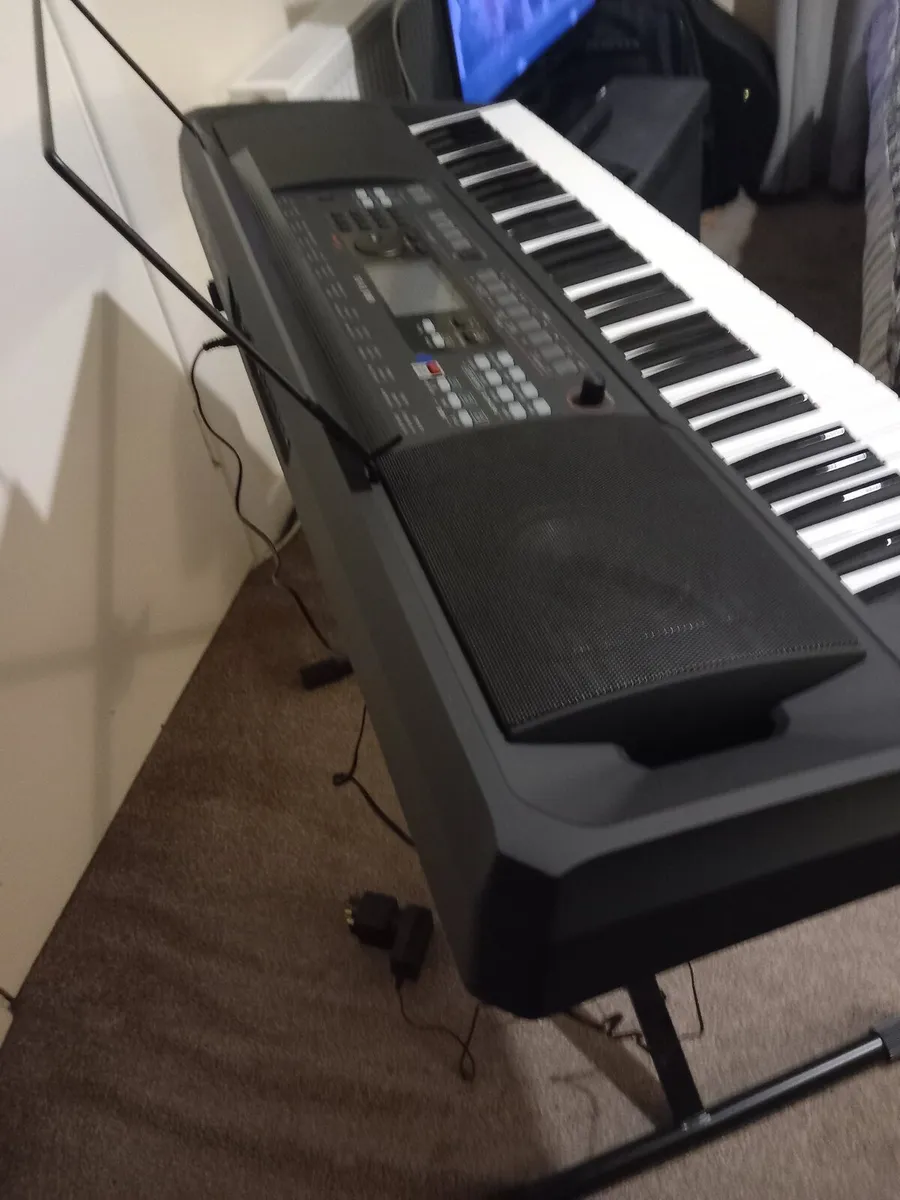 Korg -EK-50 LIMITLESS  PIANO KEYBOARD - Image 2