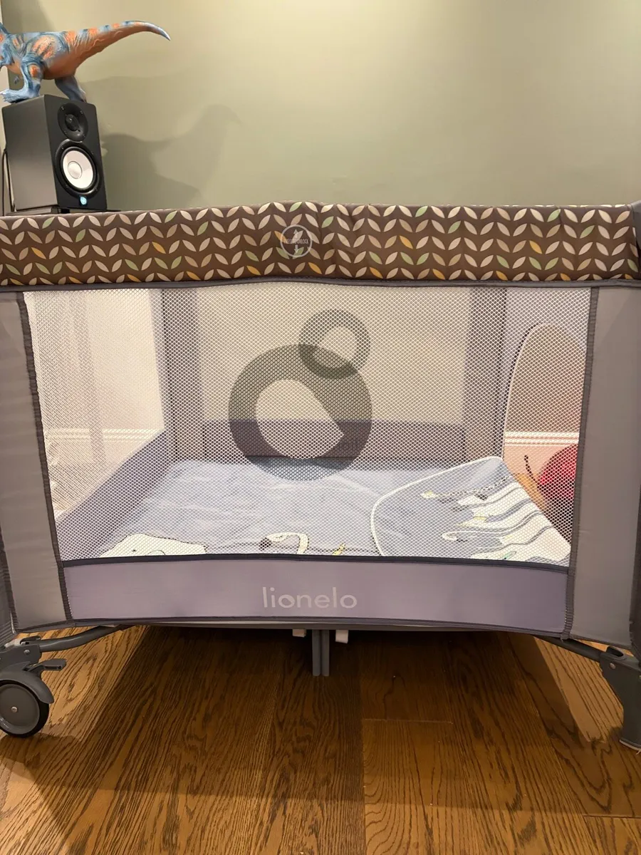 Baby playpen - Image 4