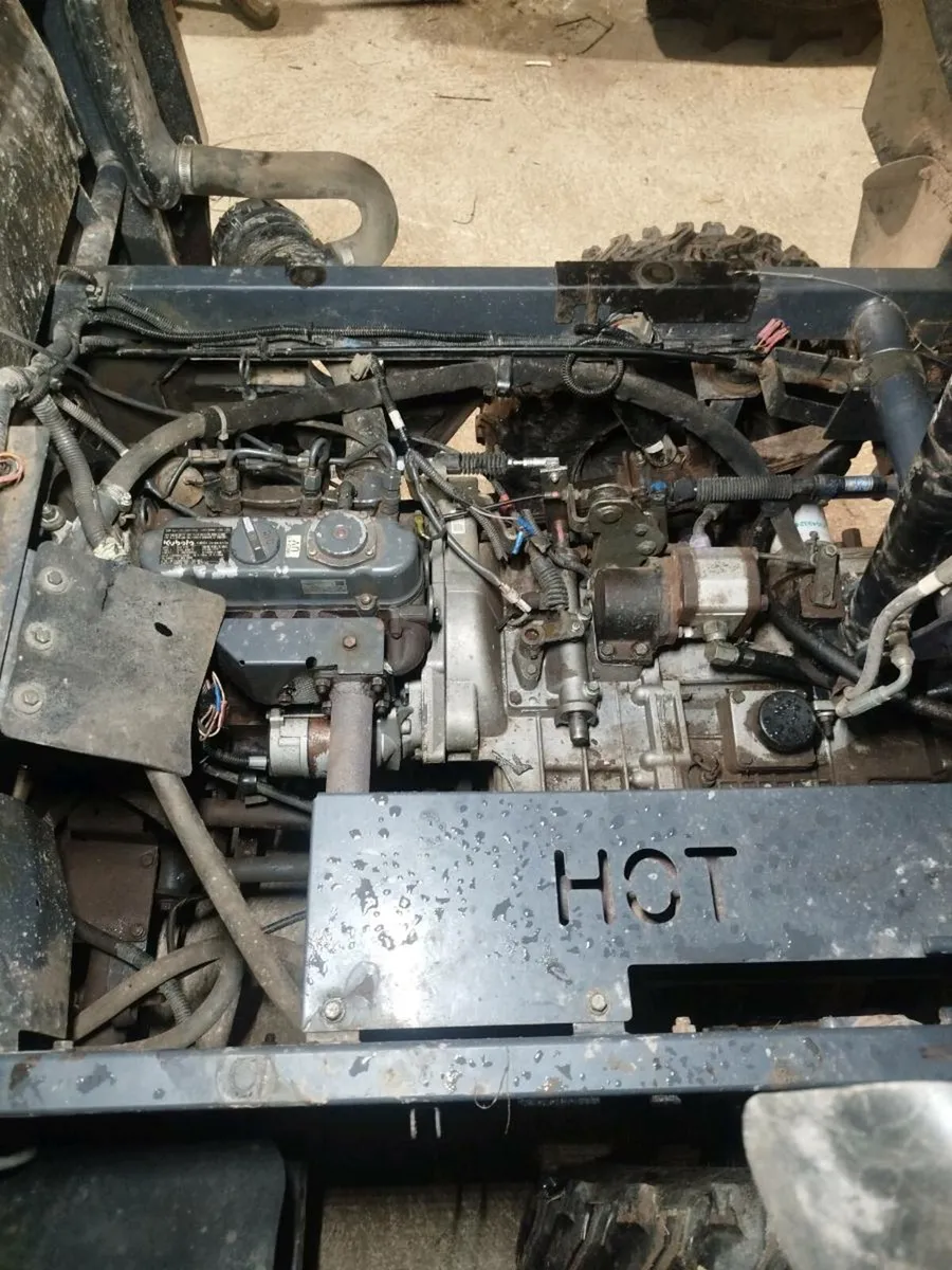 2012 Kubota RTV 900 GATOR - Image 4