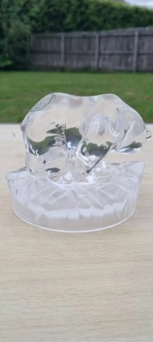 Eamon glass polar bears - Image 2